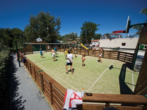 Tour Opérateurs et particuliers sur Camping Le Suroit - Camping Charente-Maritime